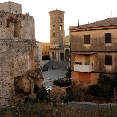 Sea Front Fantastic With One Car Private Open Parking Apartment